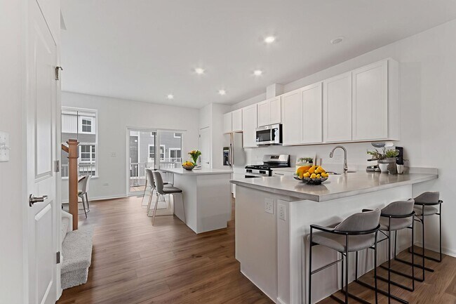 Foto del edificio - 14934 Dyer Ln