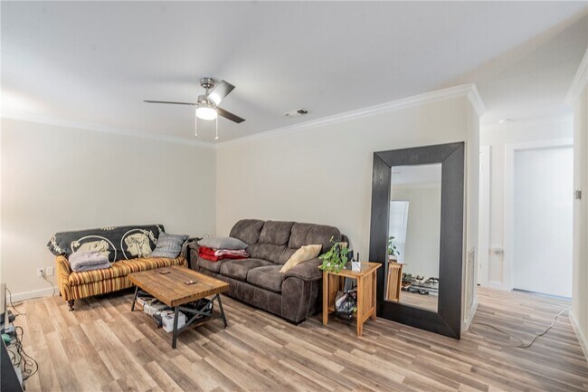 Foto del edificio - 10622 Golden Quail Dr