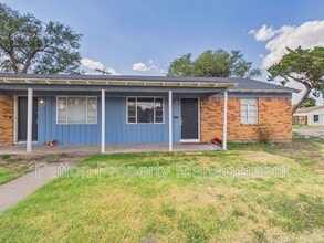 Building Photo - 2716 Duncan Dr