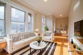 Building Photo - 515 W 122nd St