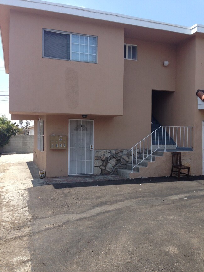 Foto del edificio - 2135 7th Ave