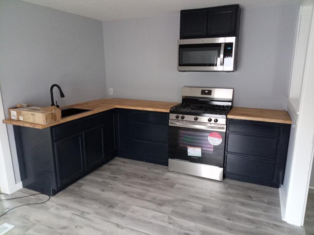 Foto principal - 611 W Matthews St