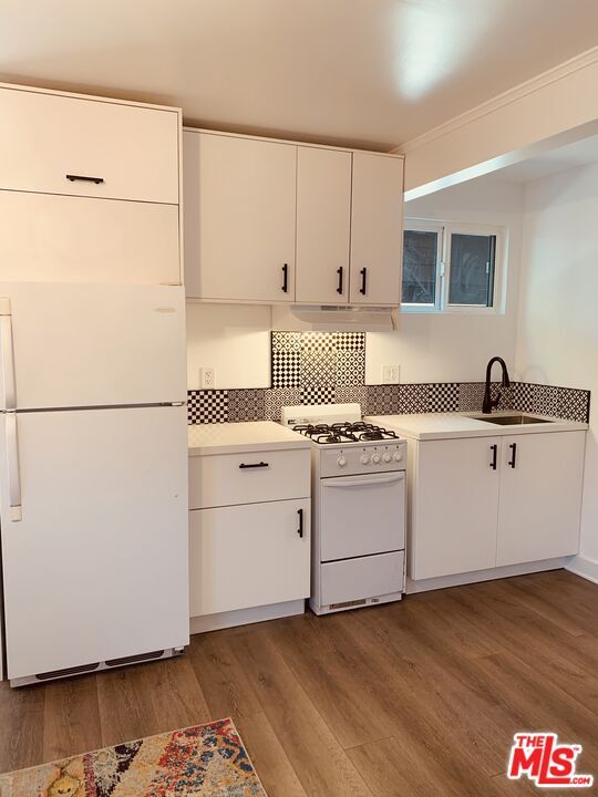 Foto del edificio - 1032 S Burlington Ave