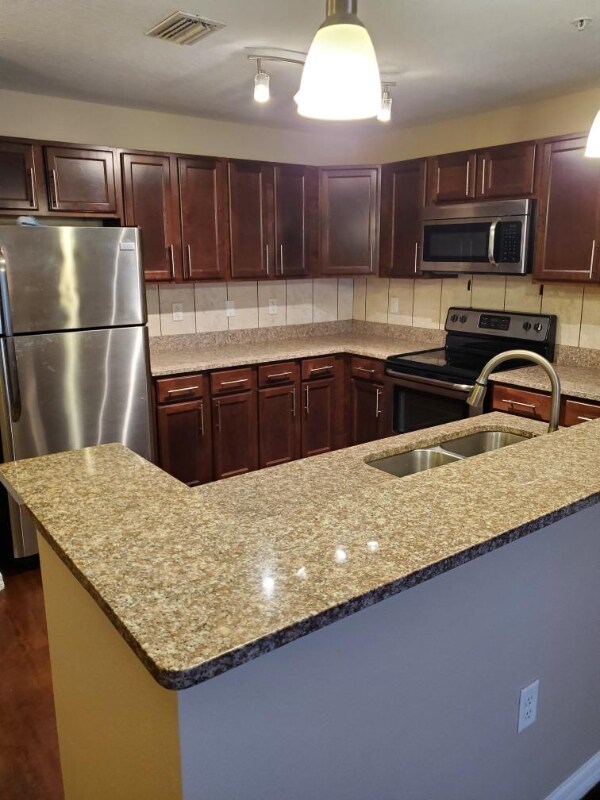 403 N Hubert Ave Unit 202, Tampa, FL 33609 Apartment for Rent in