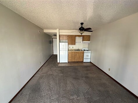 Foto del edificio - 522 S Clinton St