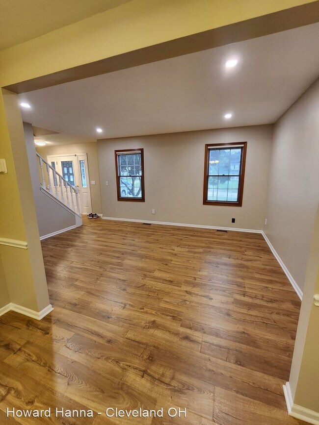 Foto del edificio - 4 br, 2.5 bath House - 33121 Pettibone Road