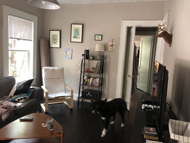 Foto del edificio - 740 Barnett St NE