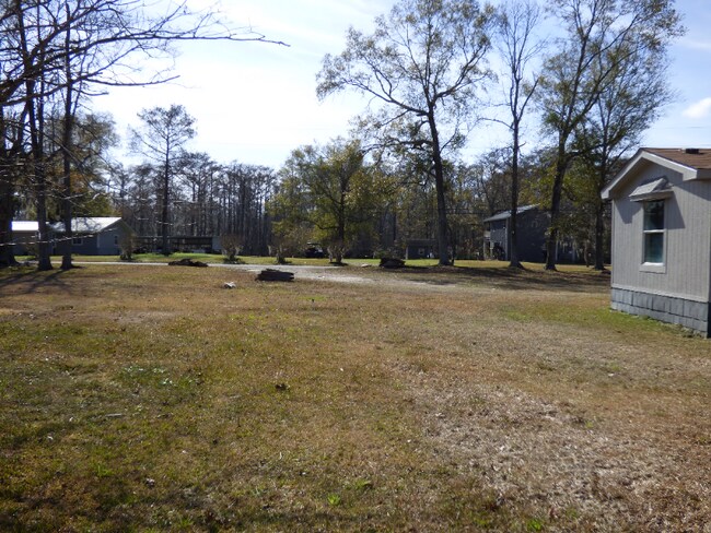 Foto del edificio - 544 Allie Payne Rd