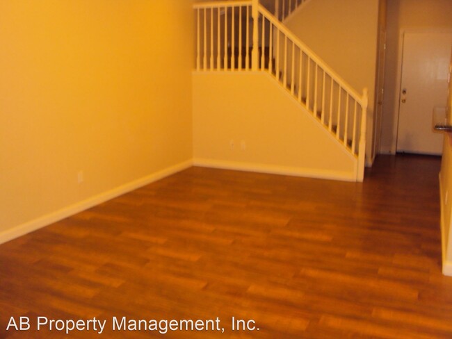 Building Photo - 3 br, 2.5 bath House - 6629 Forget Me Not