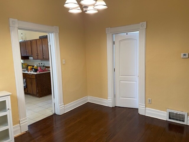 Dining Room - 3140 S Shields Ave