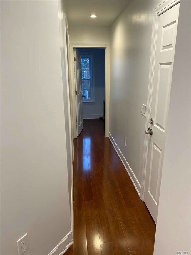 Building Photo - 87-25 117th St