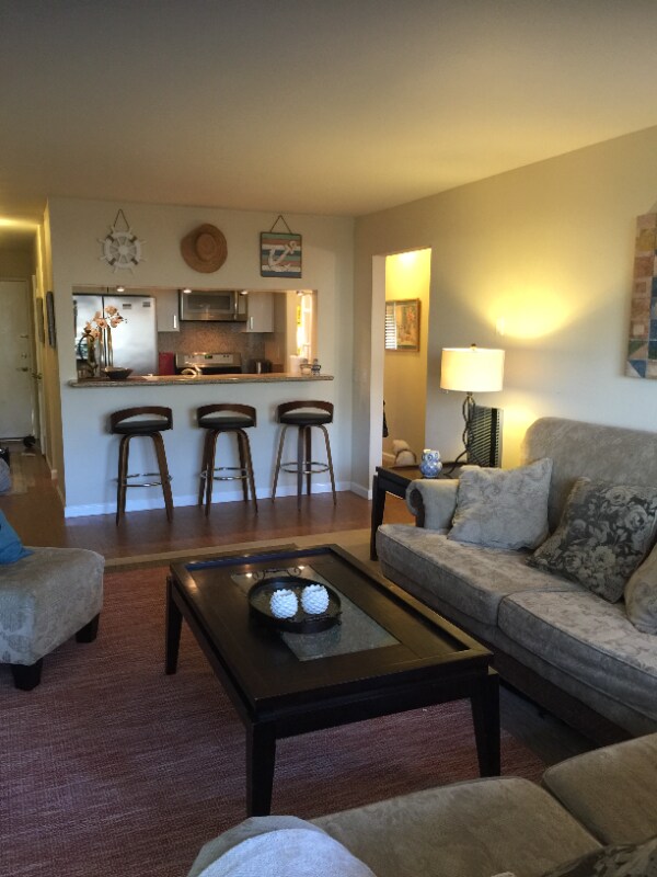 386 E Surfside Dr, Port Hueneme, CA 93041 Condo for Rent in Port