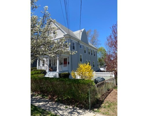 Foto principal - 46 Houston Ave