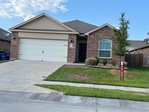 Building Photo - 1206 Arizona Dr