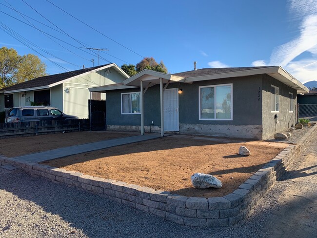 Building Photo - 1222 Turquoise Ave