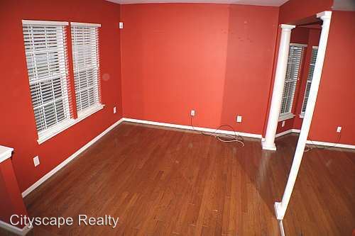 Building Photo - 3001 Forest Cove Dr