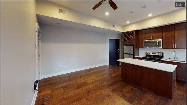 Foto del edificio - 1211 Broadway