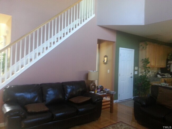 Building Photo - 102 Bristolwood Cir