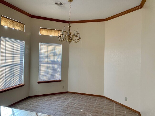 Building Photo - 3 br, 2 bath House - 3421 Grassland Drive