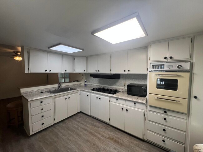 Foto del edificio - 69470 Midpark Dr