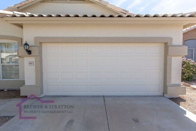 Foto del edificio - 9237 E Wood Dr