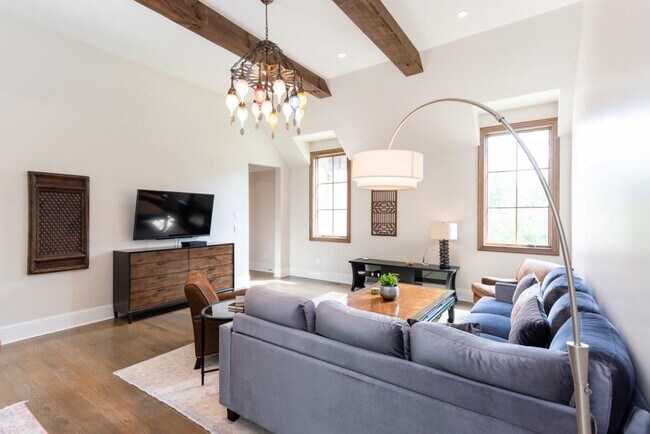 Foto del edificio - 5138 Northside Dr NW