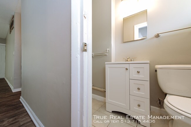 Building Photo - 8796 Balboa Dr
