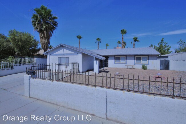 Building Photo - 4 br, 3 bath House - 1249 Arden St.