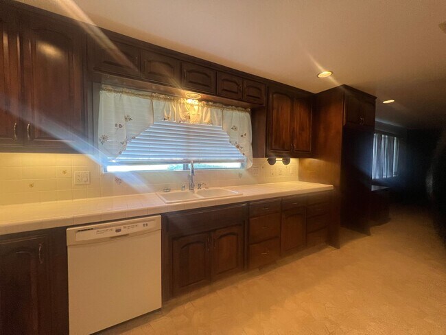Foto del edificio - Nothing but short of Amazing - 3 Bedroom home!