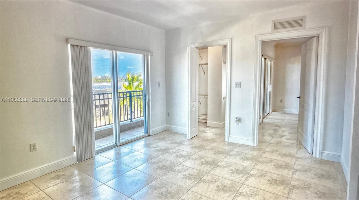 Foto del edificio - 120 SW 37th Ave