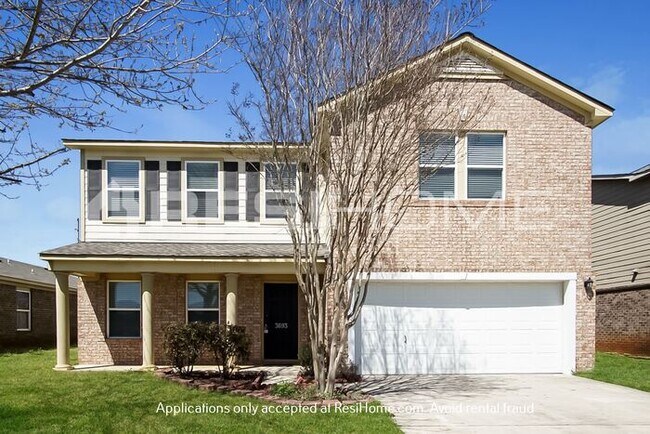 Building Photo - 3693 Sw Avalon Lake Dr