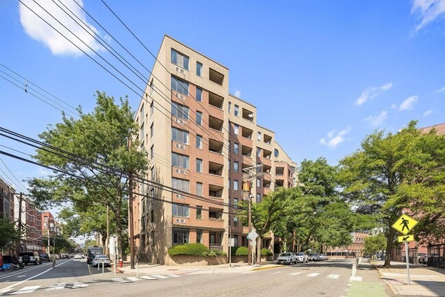Building Photo - 300 Newark St.
