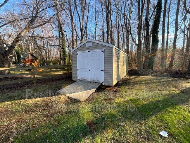 Building Photo - 5716 Spice Meadow Ln