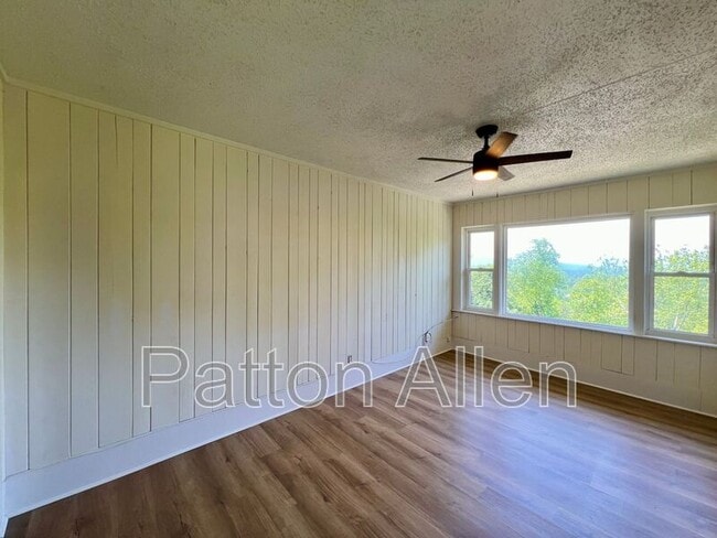 Building Photo - 37 Skyview Pl