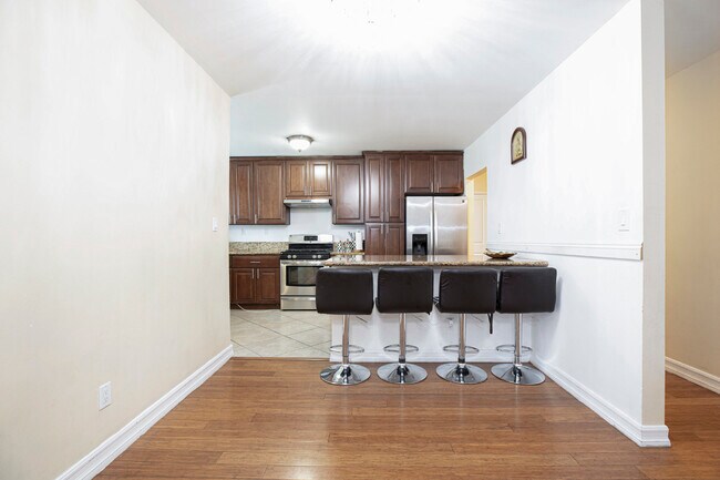 Building Photo - 9371 Dorrington Pl