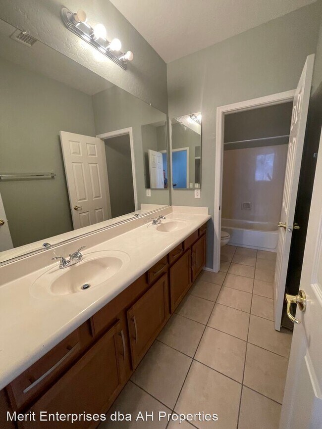 Foto del edificio - 4 br, 3 bath House - 5606 W CARSON RD