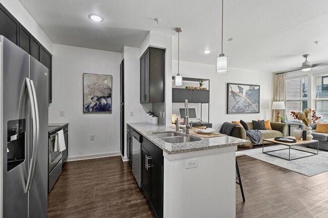 Building Photo - Junction 15