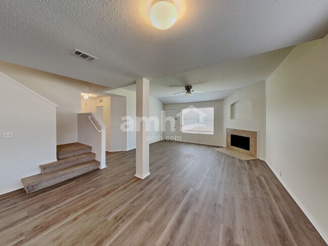 Foto del edificio - 4508 Merlot Dr