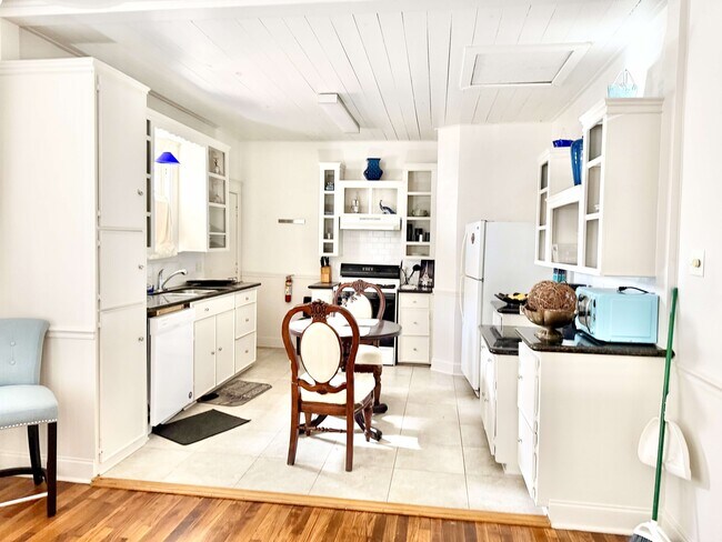 Foto del edificio - 416 East Dr