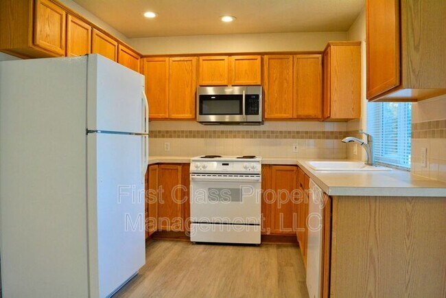 Foto del edificio - 12910 SW Menlor Ln
