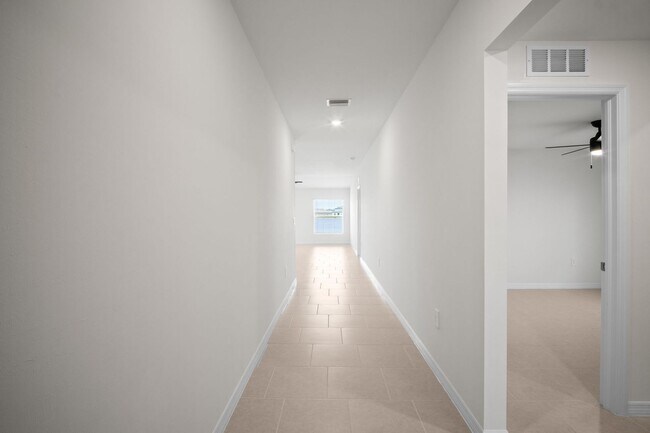 Building Photo - 17633 Paradiso Wy