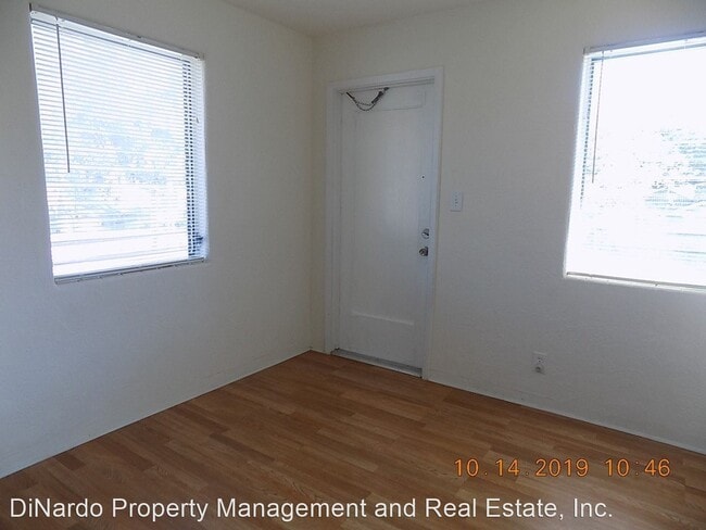 Building Photo - 545 N Ridgewood Ave