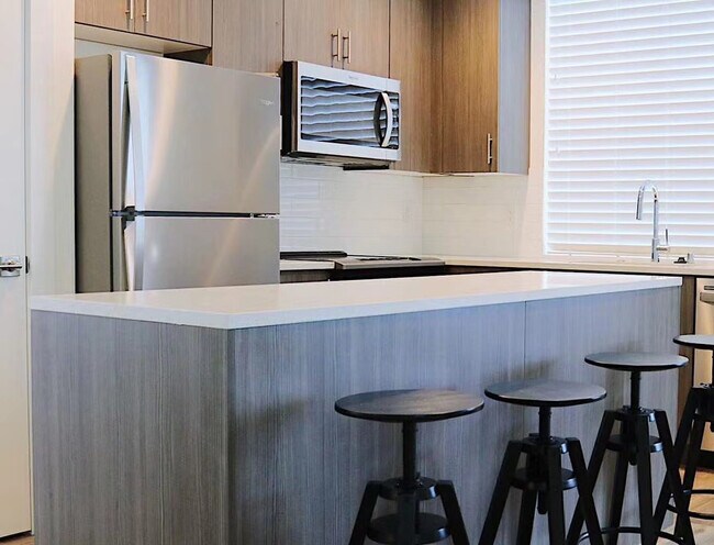 Foto del edificio - 5216 15th Ave NE