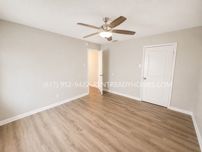 Building Photo - 125 Hoot Owl Cir