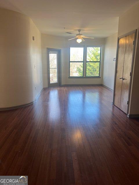 Foto del edificio - 898 Oak St SW