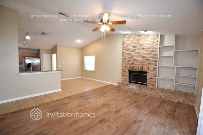 Foto del edificio - 12305 Huckleberry Ct