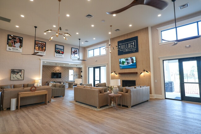 The Clubhouse - The Village at Hamilton Green (1651 Klockner)