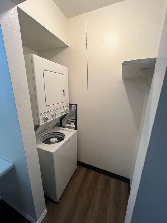 Building Photo - WALK TO NAU! 1 Bedroom Condo at University Meadows - $1,450.00
