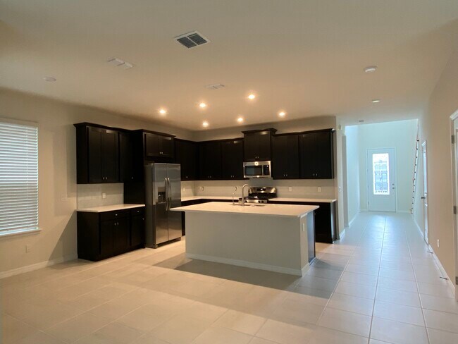 Building Photo - 4780 Terrace Bluff St