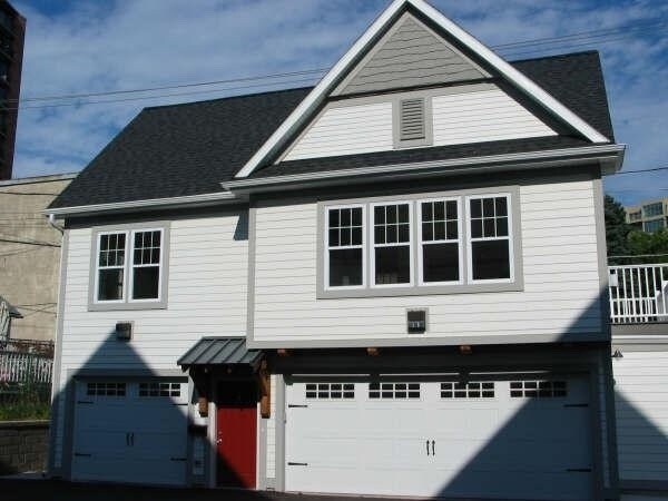 Foto principal - 1766 N Warren Ave